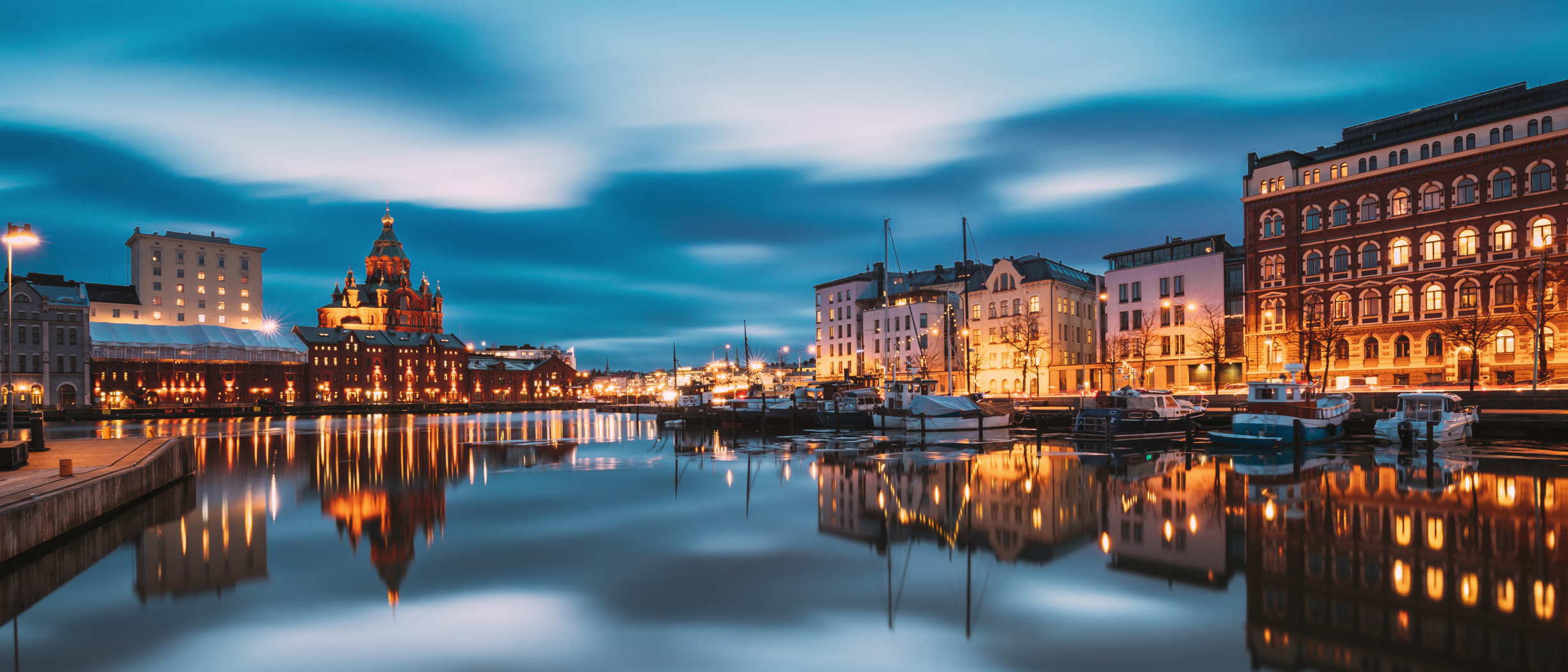 helsinki-night-wide